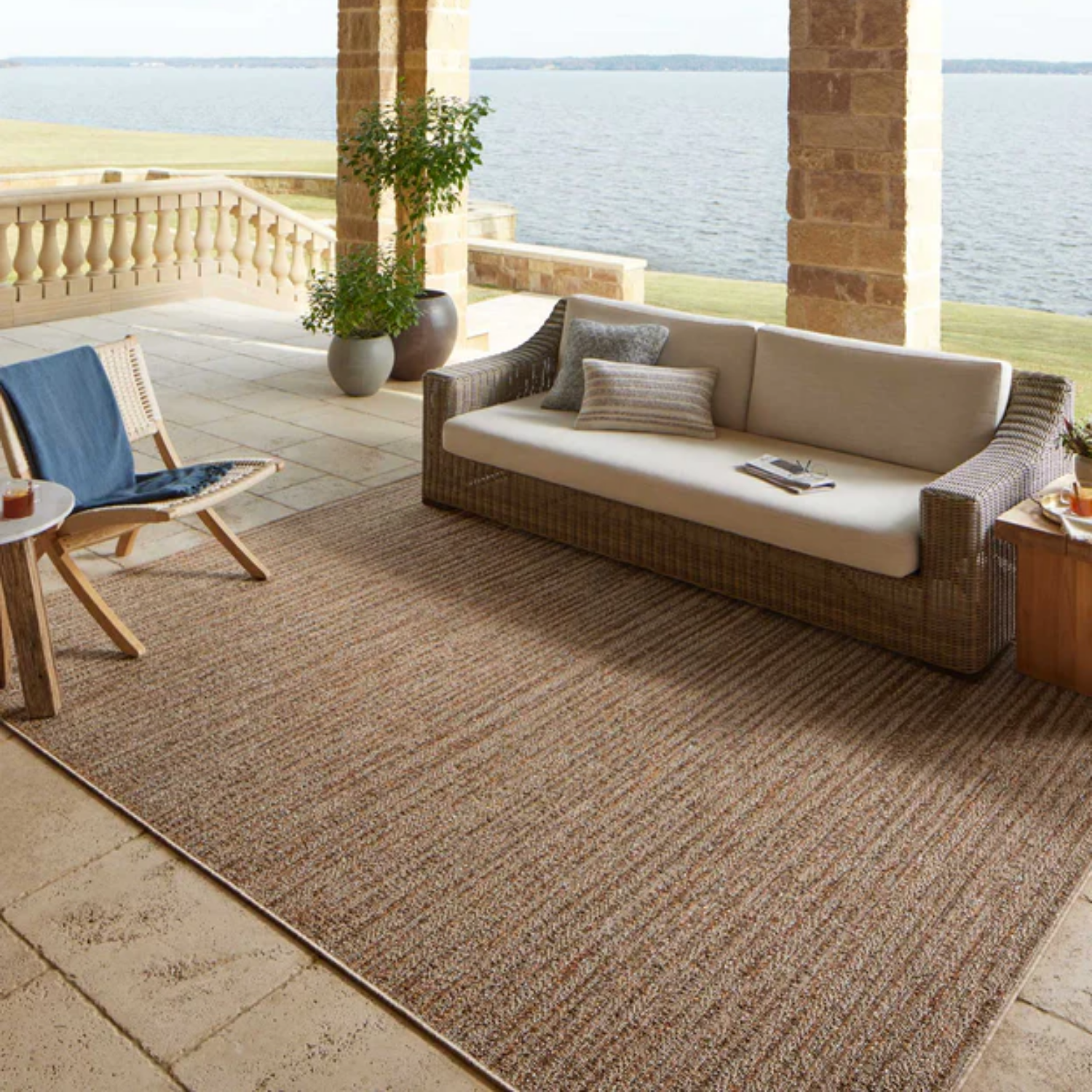 Loloi II Merrick Oatmeal/Multi Outdoor Rug