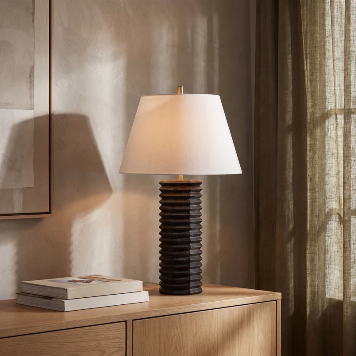 Ribbed Table Lamp - Matte Black