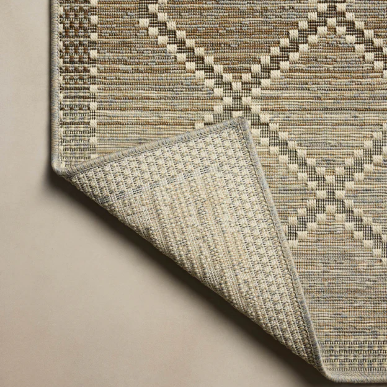 Loloi Saylor Stone/Ivory Outdoor Rug