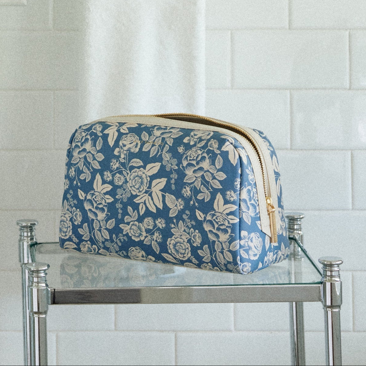 English Rose Cosmetic Bag