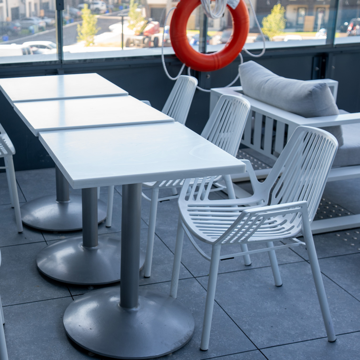 Venti Outdoor Dining Arm Chair