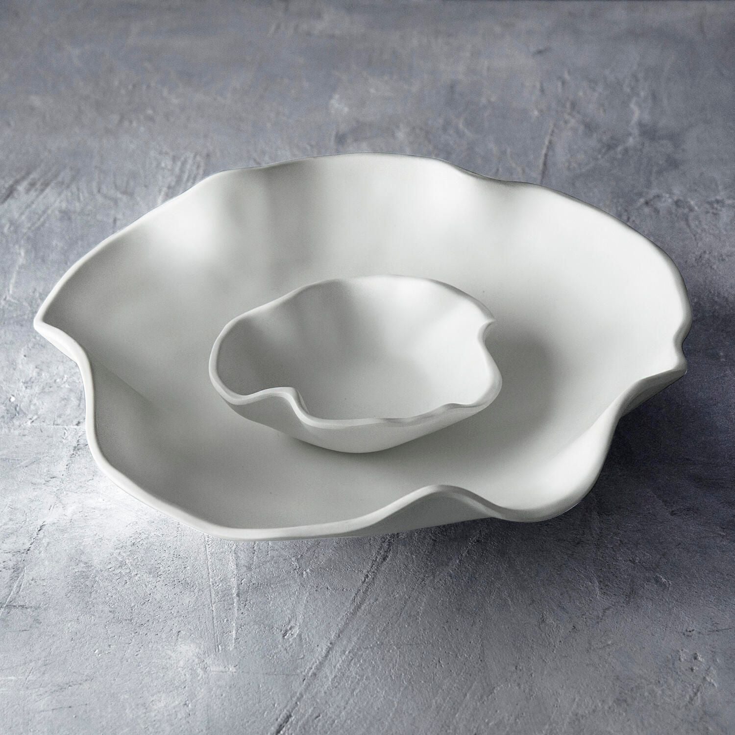 Sculpted Dip Bowl