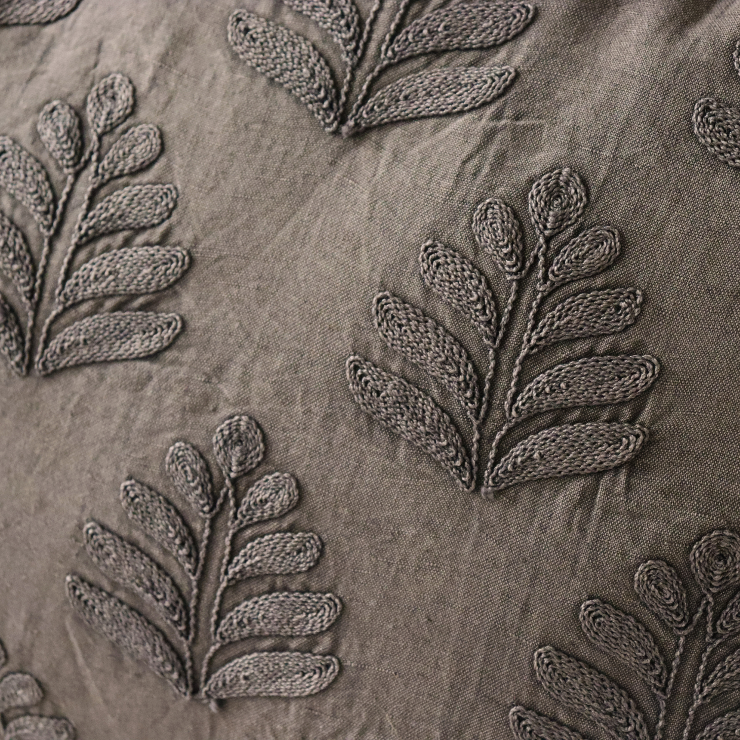 Grove Linen Kidney Pillow - Charcoal